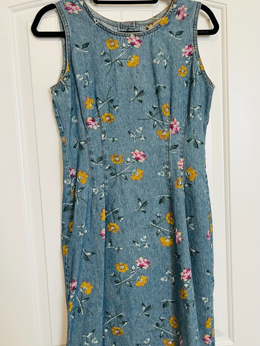 NWT Vintage MERVYN’S 90’s Studio Ease Floral Denim Button Back Mini Dress